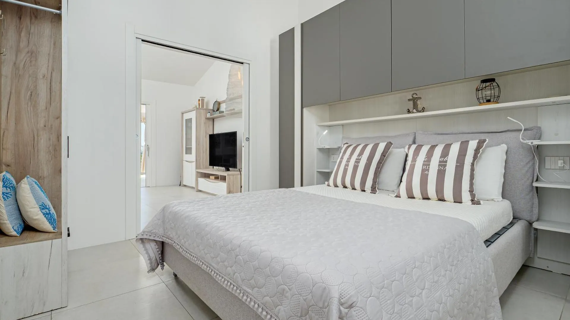 Villa Isabell San Teodoro  Holiday home