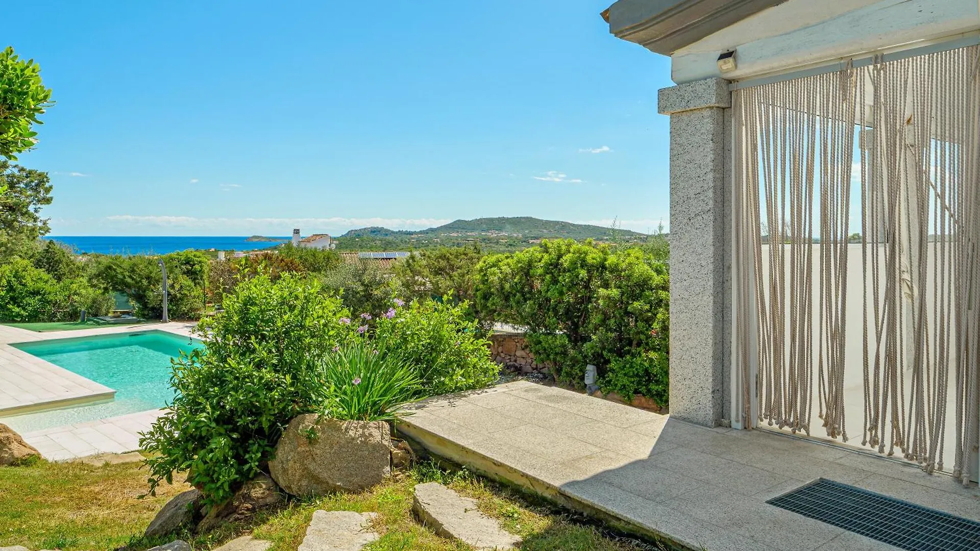 Villa Isabell San Teodoro  Holiday home