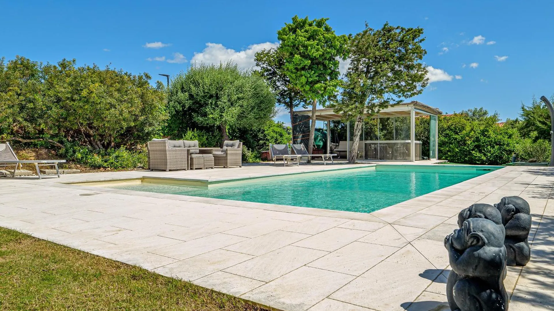 Villa Isabell San Teodoro  Italy